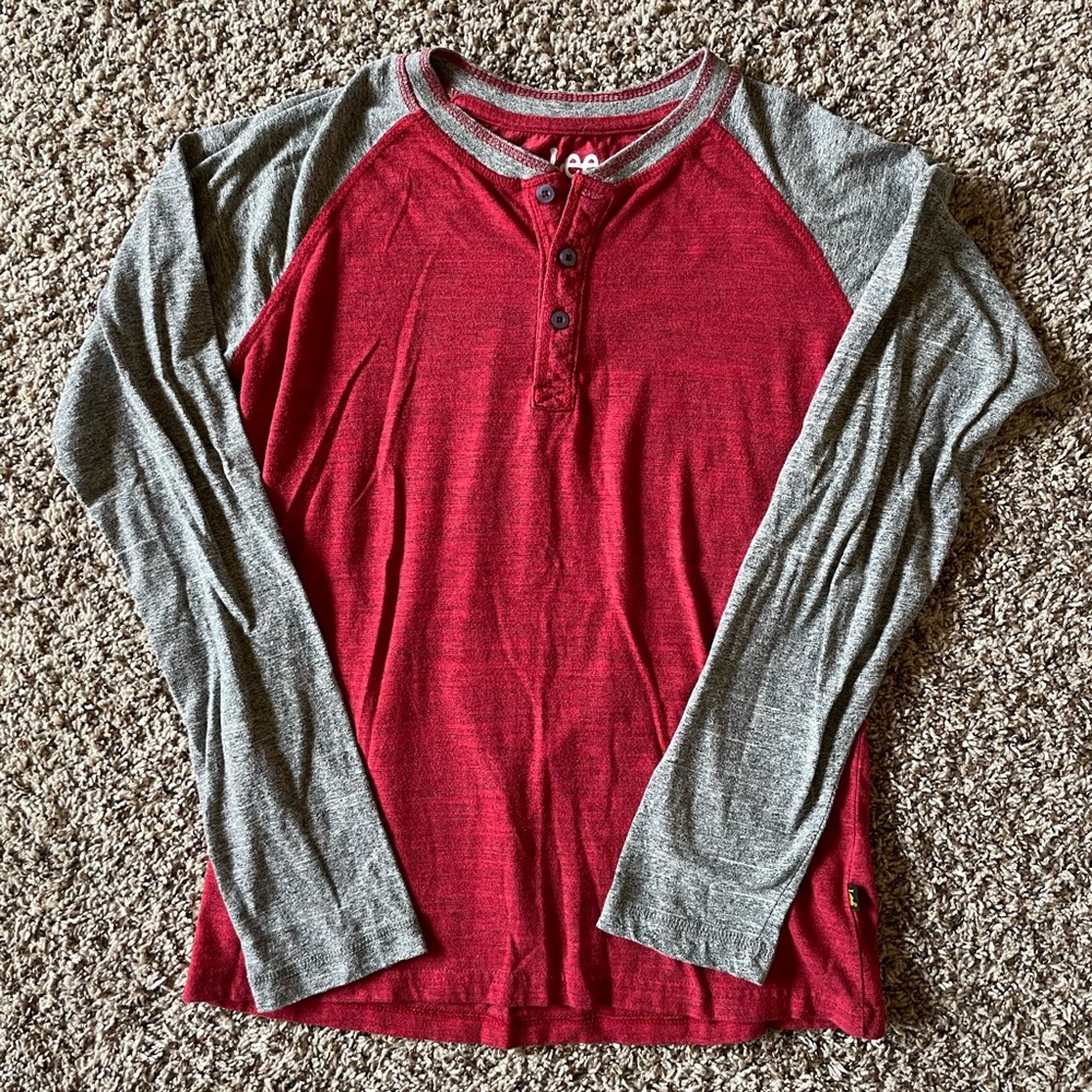 Lee Henley Long Sleeve Tee Youth Boys XL 18/20 Red and Gray
